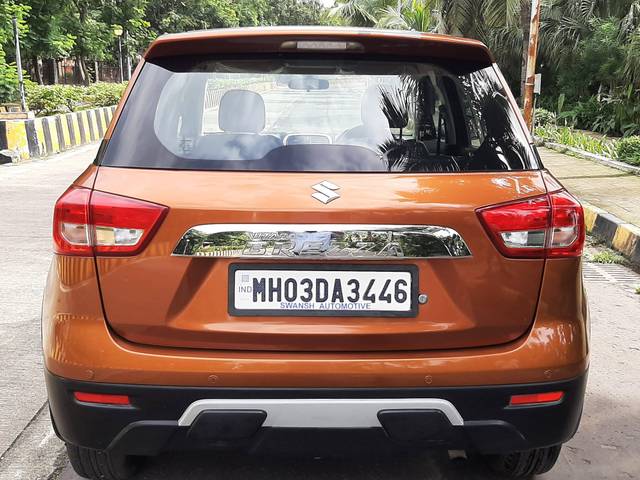 https://images10.gaadi.com/usedcar_image/4632900/original/processed_06a8471f82e4e1ab6bbc9f1bcf308e9d.jpg?imwidth=6402