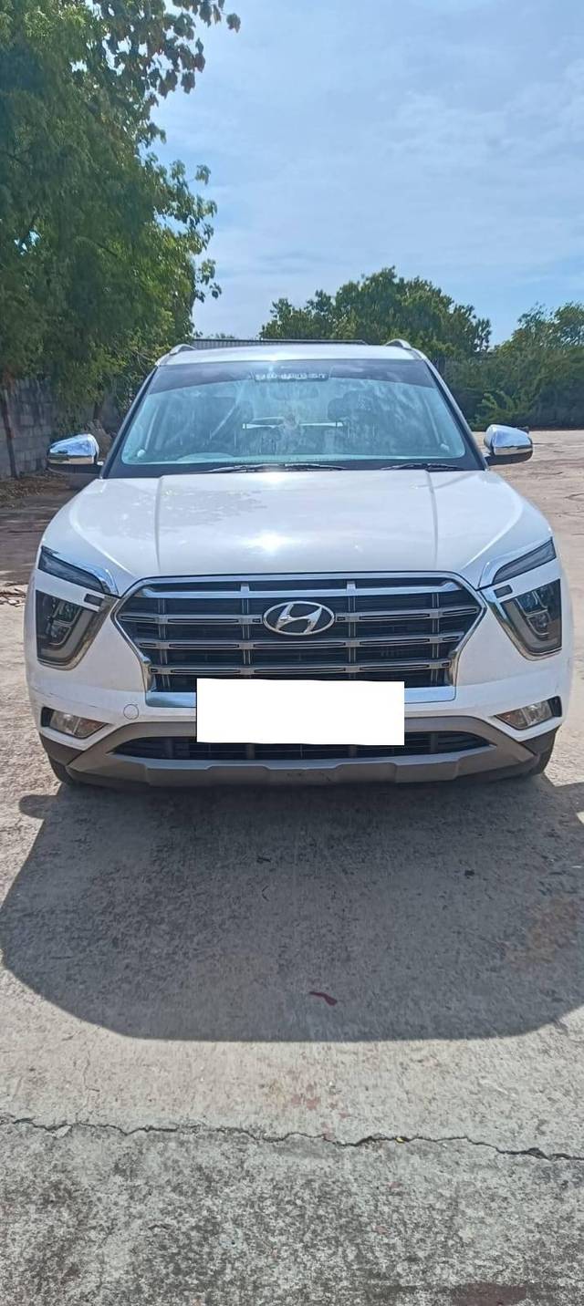 https://images10.gaadi.com/usedcar_image/4632902/original/processed_0e4df33005ccf1e3d2cdfba4e9641f9e.jpg?imwidth=6400