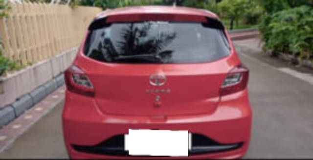 https://images10.gaadi.com/usedcar_image/4632934/original/processed_4dea318e-d09e-46c7-80a5-03c0862d7c3b.png?imwidth=6401