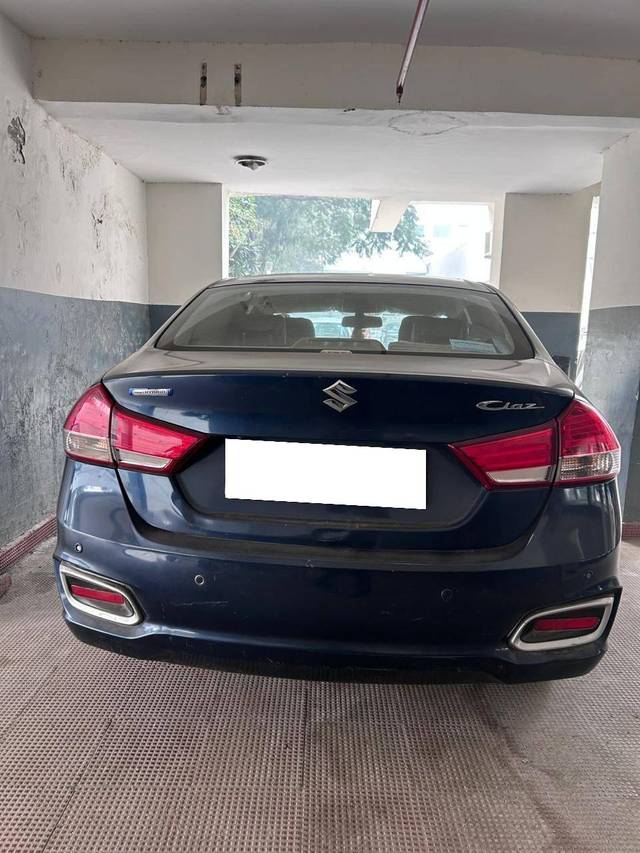 https://images10.gaadi.com/usedcar_image/4632963/original/processed_821860bf-bf82-45a0-bd34-4259f5c6f530.jpg?imwidth=6400