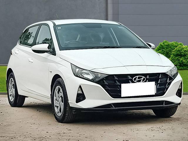 https://images10.gaadi.com/usedcar_image/4632988/original/processed_80a9e11a53511f0a384ded93fffd399f.jpg?imwidth=6400
