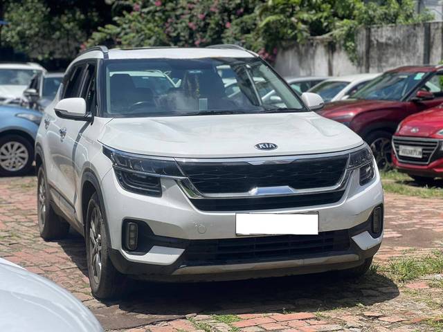 https://images10.gaadi.com/usedcar_image/4632998/original/processed_0bb5a41633c4ffb3a41635d369d7f0b0.jpg?imwidth=6400