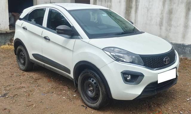 https://images10.gaadi.com/usedcar_image/4633001/original/processed_204dd181-44a9-4582-8e53-30dff196a1c0.jpg?imwidth=6400