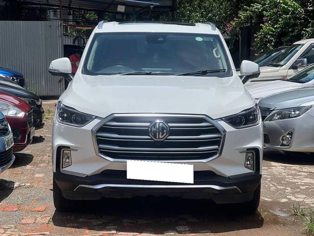 https://images10.gaadi.com/usedcar_image/4633005/original/processed_70065e449563c9e7bc84a1d11b538c1f.jpg?imwidth=6402