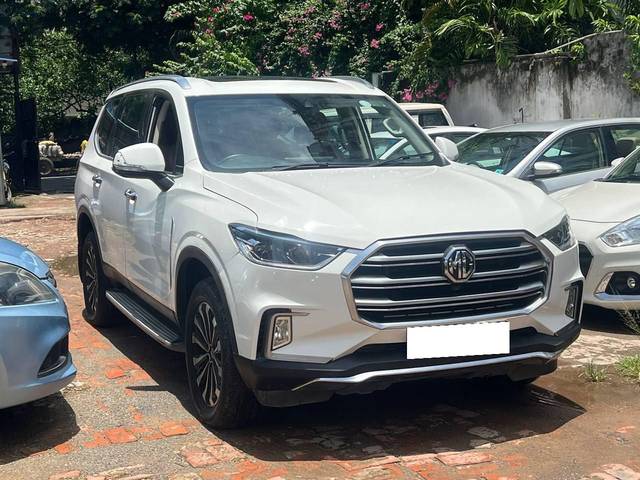 https://images10.gaadi.com/usedcar_image/4633005/original/processed_78cd46e95228158777239062b4a3c0d9.jpg?imwidth=6400