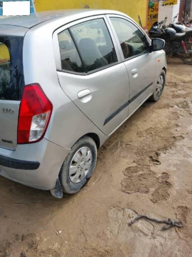https://images10.gaadi.com/usedcar_image/4633042/original/processed_81428df2-aed2-485f-99f8-34b728516b10.jpg?imwidth=6401