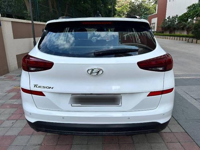 https://images10.gaadi.com/usedcar_image/4633070/original/processed_acf31f36-b179-4115-85ea-6a4c7eab25b1.jpeg?imwidth=6401