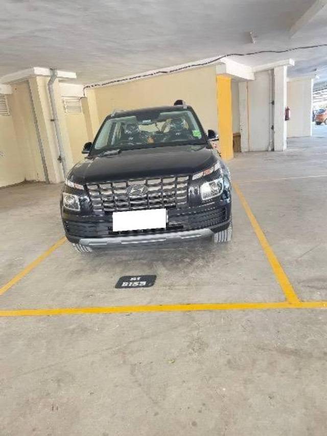https://images10.gaadi.com/usedcar_image/4633084/original/processed_85d8a41e-56fc-470d-b422-87540379bdb5.jpeg?imwidth=6400