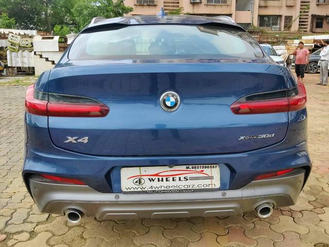 https://images10.gaadi.com/usedcar_image/4633088/original/processed_af066dfd98838e43eb5c1e1c16031067.jpeg?imwidth=6402