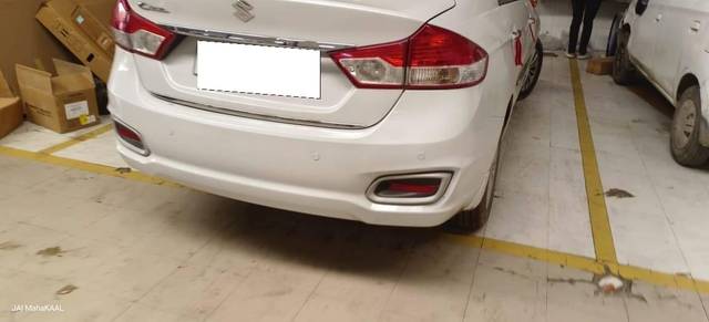 https://images10.gaadi.com/usedcar_image/4633090/original/processed_34214a99-d36b-4e2f-b6a0-5742566ef3e3.jpg?imwidth=6402