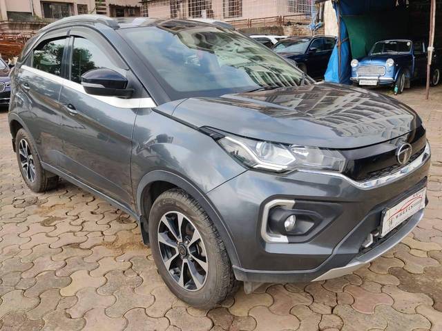 https://images10.gaadi.com/usedcar_image/4633099/original/processed_62bd0ff1b9172a6d03fc09a50a8807eb.jpeg?imwidth=6400
