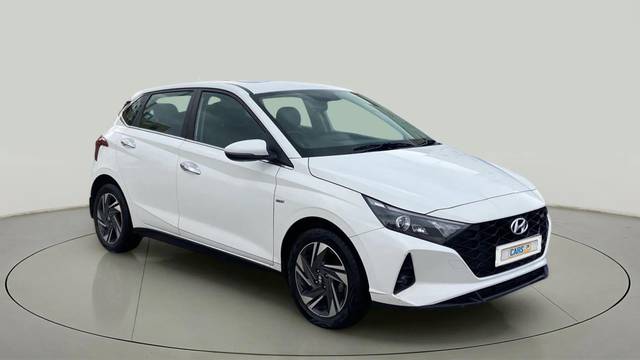 https://images10.gaadi.com/usedcar_image/4633105/original/cf9c5cc9ef1cdb9b0317fd53982551ce.jpg?imwidth=6400
