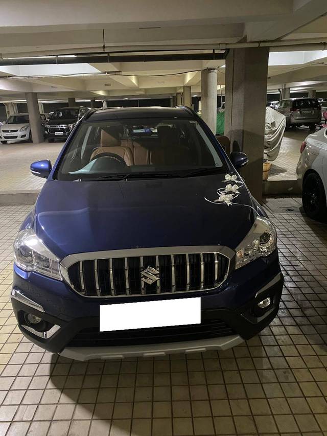 https://images10.gaadi.com/usedcar_image/4633127/original/processed_19226021-2d3e-4b1d-8190-6895a185a7f2.jpg?imwidth=6401