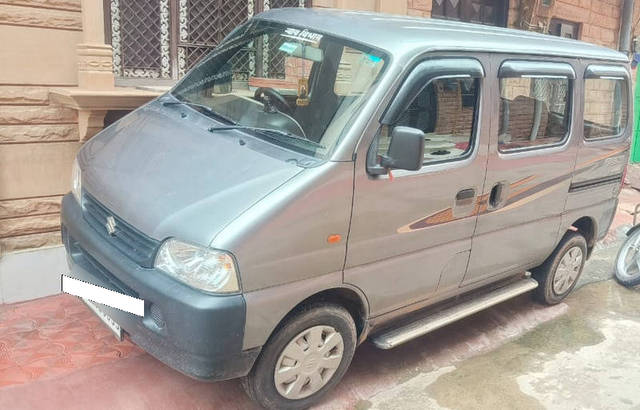 https://images10.gaadi.com/usedcar_image/4633138/original/processed_eeda9986-e5f3-4f71-9fe7-898729b06063.png?imwidth=6401