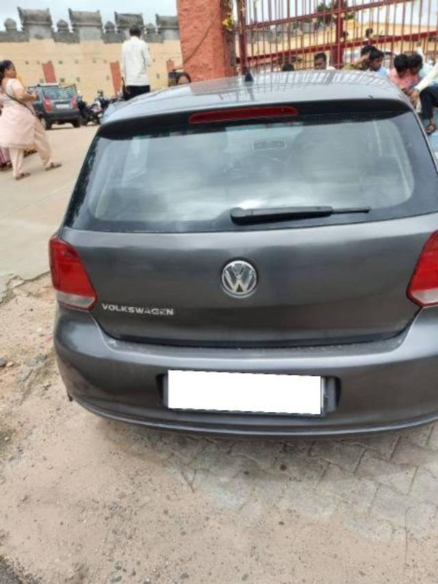 https://images10.gaadi.com/usedcar_image/4633165/original/processed_0cbc62d5-925b-4a51-bca9-982f2b75bc71.jpg?imwidth=6401