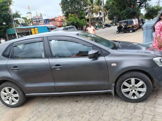 https://images10.gaadi.com/usedcar_image/4633165/original/processed_processed_f97277ee-19e7-41ff-bdc5-c0d8d7059277.jpg?imwidth=6400