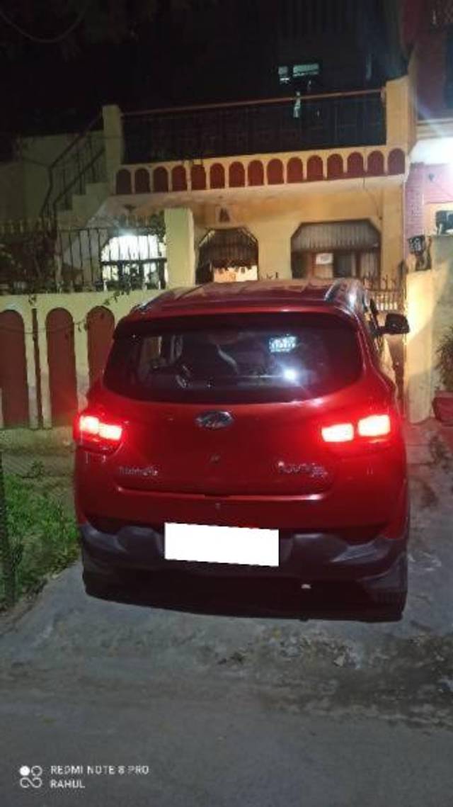 https://images10.gaadi.com/usedcar_image/4633172/original/processed_6bce02dd-fff6-4f8d-8243-be92fc309516.jpg?imwidth=6402