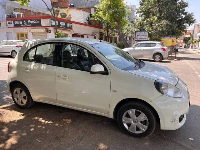 https://images10.gaadi.com/usedcar_image/4633188/original/processed_b050e6d3-95c8-4f82-a8eb-5972b7d7feb5.jpg?imwidth=6401