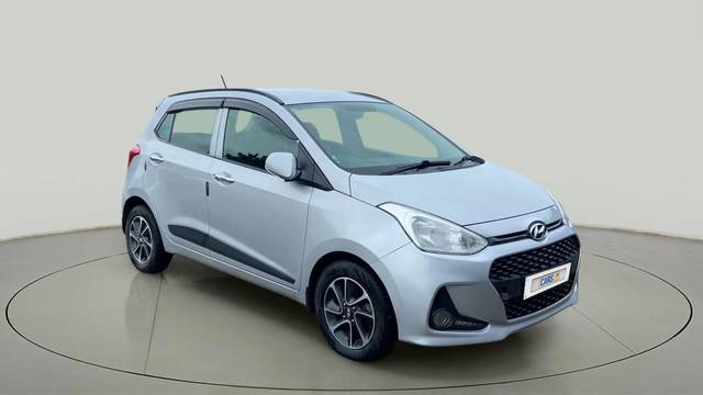 https://images10.gaadi.com/usedcar_image/4633221/original/68d91c157531787f622a53be71d3fb1d.jpg?imwidth=6400