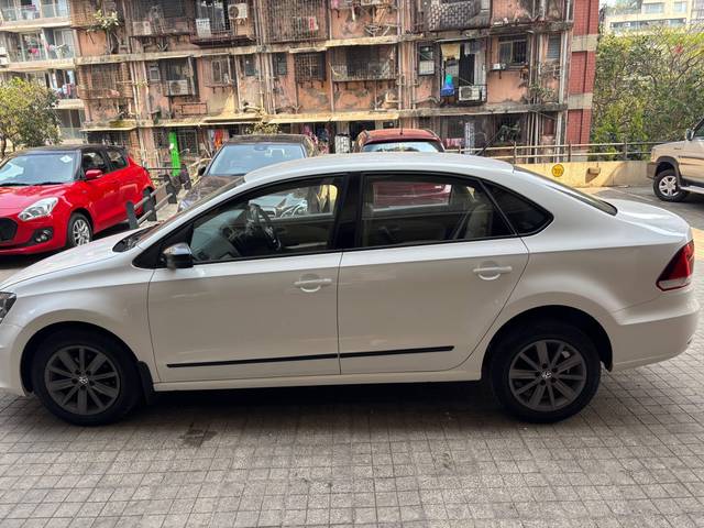 https://images10.gaadi.com/usedcar_image/4633224/original/processed_66487299-47fc-4411-9212-ec22df908a3c.jpg?imwidth=6402