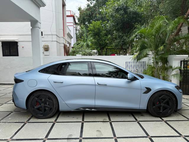 https://images10.gaadi.com/usedcar_image/4633229/original/352ab696-7f10-43b7-b18e-578b282f57a0.jpg?imwidth=6400