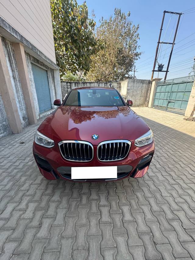 https://images10.gaadi.com/usedcar_image/4633244/original/processed_57825bf4-3f8c-4b19-8c92-8c1d6ef28f35.jpg?imwidth=6402