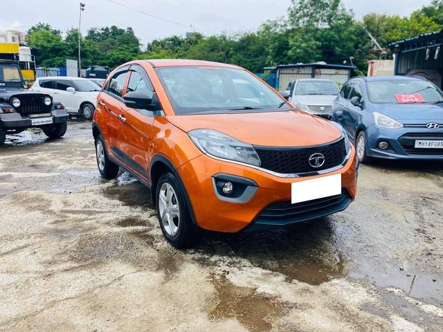 https://images10.gaadi.com/usedcar_image/4633285/original/processed_5bbb03de-1e88-438a-a6d6-306df967f805.jpg?imwidth=6400