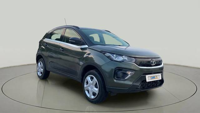 https://images10.gaadi.com/usedcar_image/4633304/original/28817e31c1f71cd014a4fbb1600b3c8e.jpg?imwidth=6400