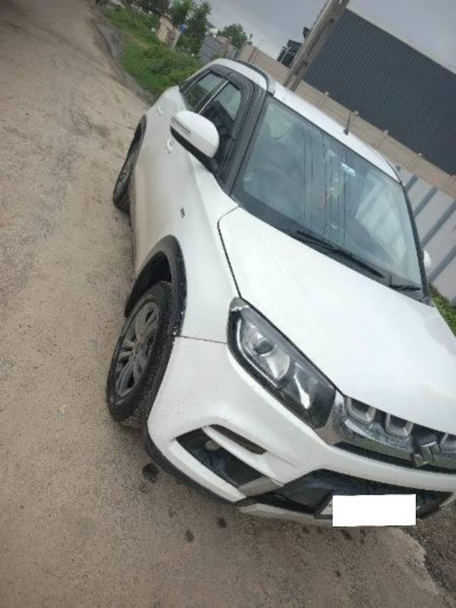 https://images10.gaadi.com/usedcar_image/4633319/original/processed_704b6882-92d4-4bdc-8c4e-85d881a8886d.jpg?imwidth=6402