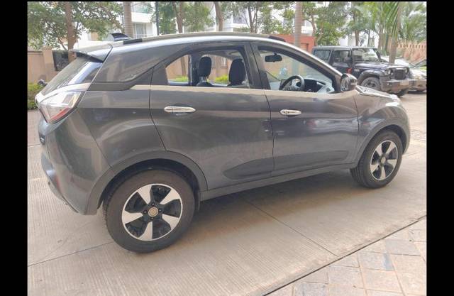 https://images10.gaadi.com/usedcar_image/4633330/original/28bf18c8-0601-448c-97a3-922de7446d0b.jpg?imwidth=6401