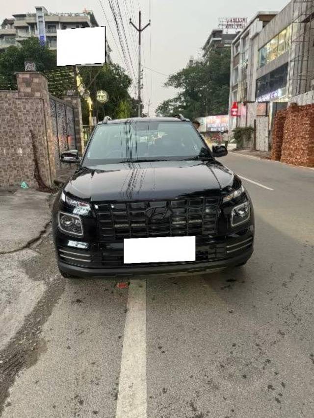 https://images10.gaadi.com/usedcar_image/4633367/original/processed_04d9f1be-d84a-4437-a4d1-abae5a9e3d26.jpeg?imwidth=6400