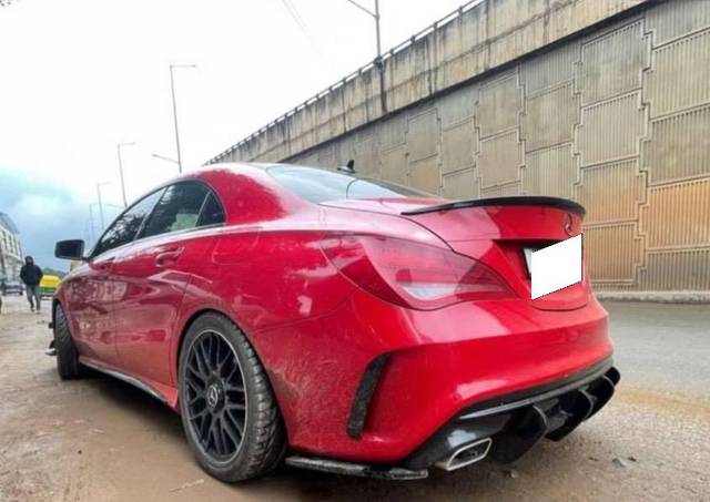 https://images10.gaadi.com/usedcar_image/4633405/original/processed_d95f16a9-380b-410a-b060-c7418cb6c2ea.jpeg?imwidth=6400
