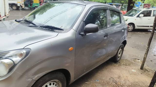 https://images10.gaadi.com/usedcar_image/4633438/original/processed_bfa4bb4e-3c2c-45ea-9da4-a45a11a20f58.jpg?imwidth=6402