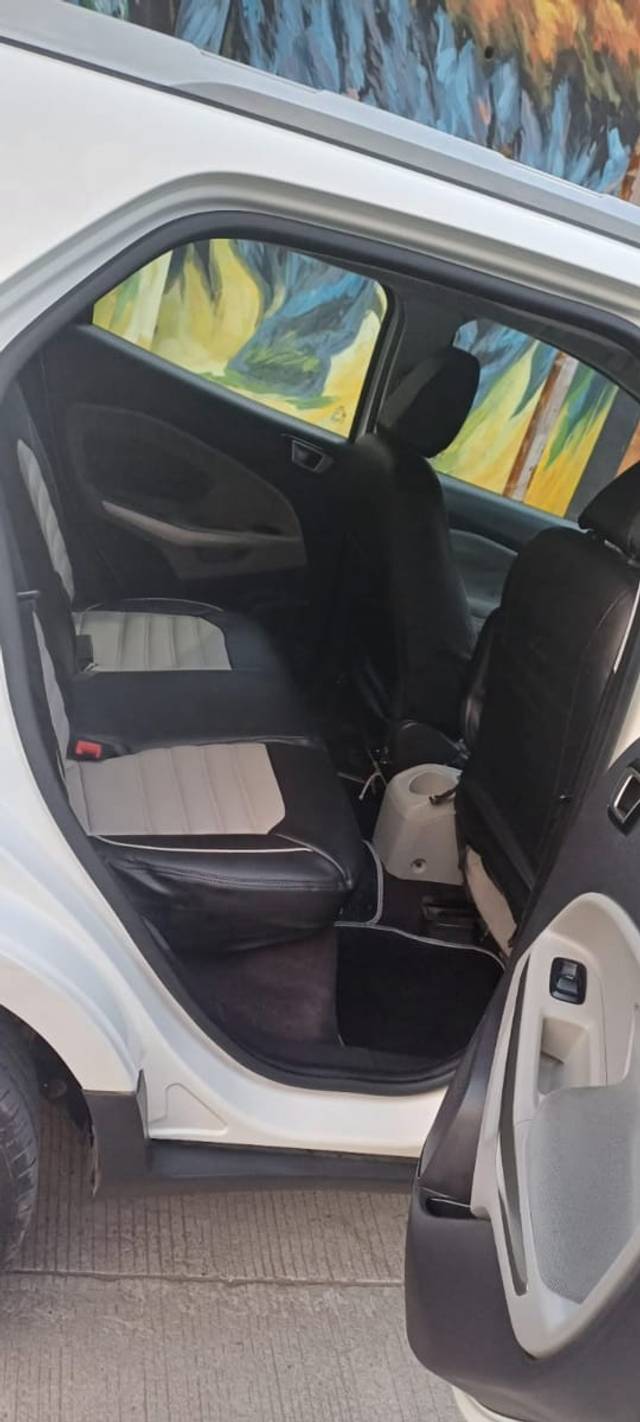 https://images10.gaadi.com/usedcar_image/4633520/original/04dd7003912c895f970cde03ec0df989.jpeg?imwidth=6402