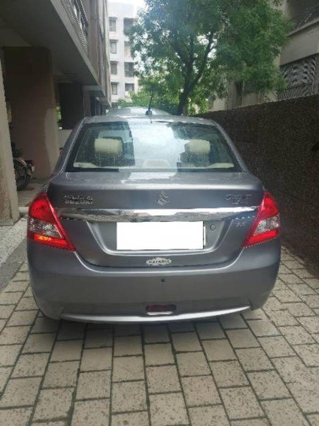 https://images10.gaadi.com/usedcar_image/4633533/original/processed_e0ac6807-8623-4345-8dd1-6f43ea69fbc9.jpg?imwidth=6401