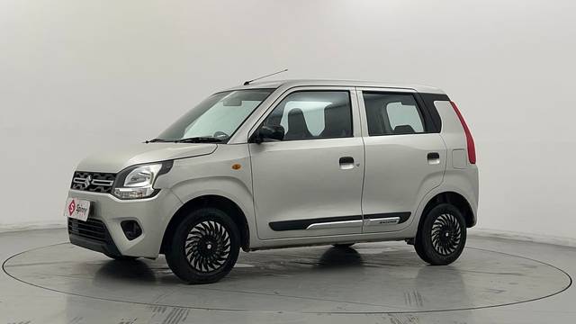 https://images10.gaadi.com/usedcar_image/4633632/original/de6f7464e4bc1601aedc05848d7aa9ba.JPG?imwidth=6400