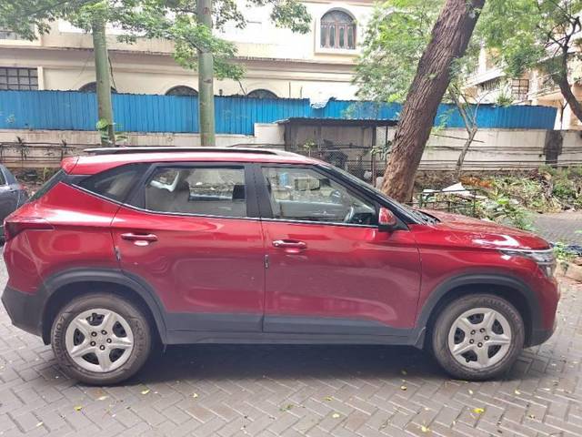 https://images10.gaadi.com/usedcar_image/4633654/original/processed_801d8ccd-ab43-4ff9-b564-56c1d50f040d.jpg?imwidth=6401