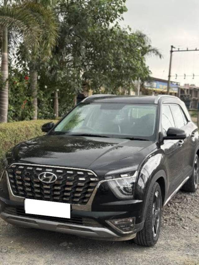https://images10.gaadi.com/usedcar_image/4633697/original/processed_9c8b747b-1ed4-45a4-8066-4e80ee183a0d.jpg?imwidth=6400