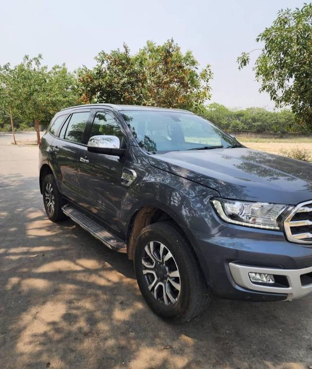 https://images10.gaadi.com/usedcar_image/4633722/original/processed_6db19cd741856b10d0bd3075d61397bc.jpg?imwidth=6400