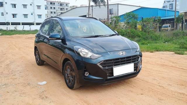 https://images10.gaadi.com/usedcar_image/4633733/original/processed_aff675e2-3d9f-4618-b87c-a9dff9a3be5f.jpg?imwidth=6400