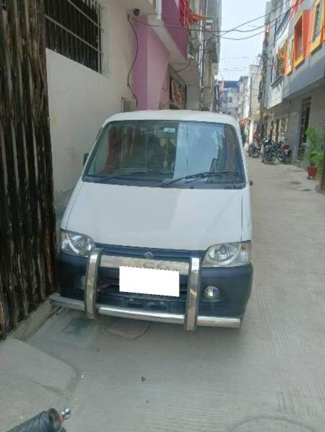 https://images10.gaadi.com/usedcar_image/4633802/original/processed_d5f7c360-0441-4efa-a312-87f4477f7583.jpeg?imwidth=6400
