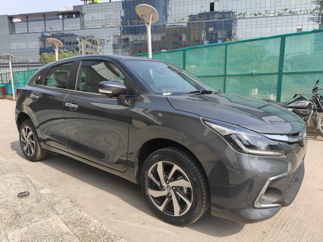 https://images10.gaadi.com/usedcar_image/4633820/original/processed_358e01f6973b379c74970bb530248269.jpeg?imwidth=6400