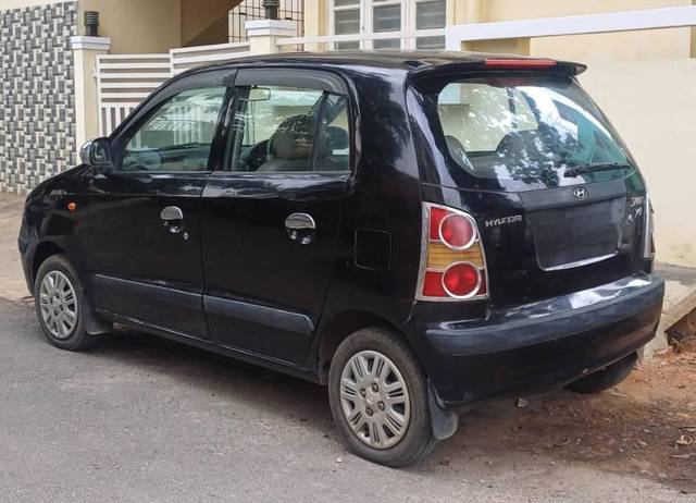 https://images10.gaadi.com/usedcar_image/4633824/original/processed_75e51f72-7894-4546-a2cc-fd50da9ecf0d.jpg?imwidth=6402