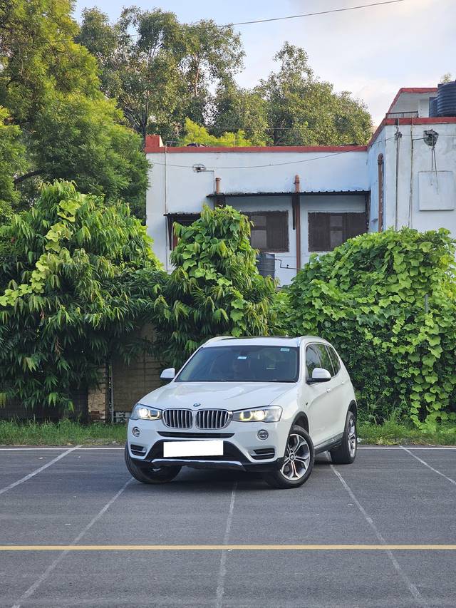 https://images10.gaadi.com/usedcar_image/4633862/original/processed_1ac4dcab150eb06afb28ae061e3a4496.jpg?imwidth=6400