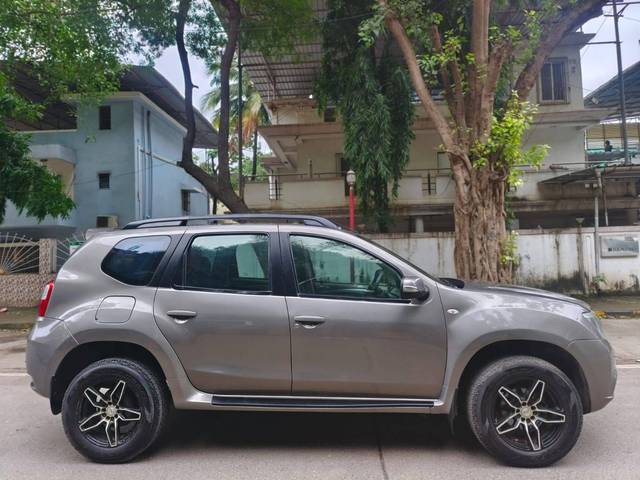 https://images10.gaadi.com/usedcar_image/4633880/original/processed_28e10e5243288a4d4053c9a58b177d8a.jpg?imwidth=6401