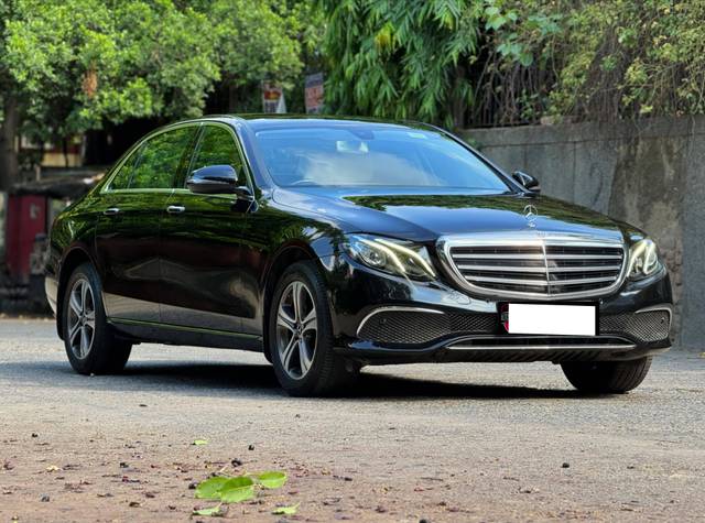 https://images10.gaadi.com/usedcar_image/4633888/original/processed_d77bf8d8fcab2fcdbe10046d317263eb.jpg?imwidth=6400