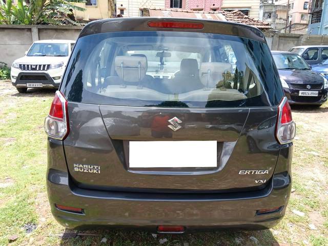 https://images10.gaadi.com/usedcar_image/4633890/original/processed_8f1b6c7c0547313f2973487be84d46ca.jpg?imwidth=6401