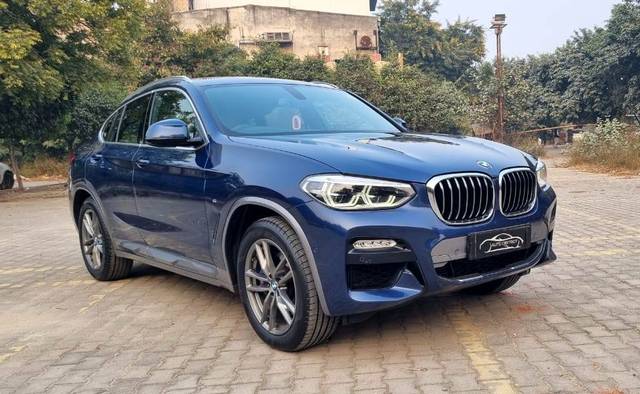 https://images10.gaadi.com/usedcar_image/4633898/original/a316622489b6b155d654e6ef6006fa64.jpg?imwidth=6400