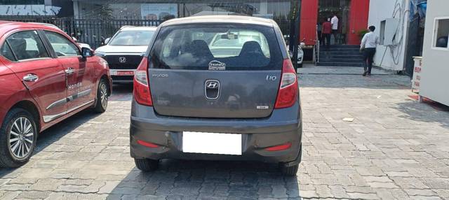 https://images10.gaadi.com/usedcar_image/4633905/original/processed_5794ec8f612249aa7c068f83c94d513d.jpg?imwidth=6401