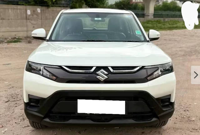 https://images10.gaadi.com/usedcar_image/4633912/original/processed_3076b9ae-167f-4a24-b31e-69f7c39604e0.png?imwidth=6400